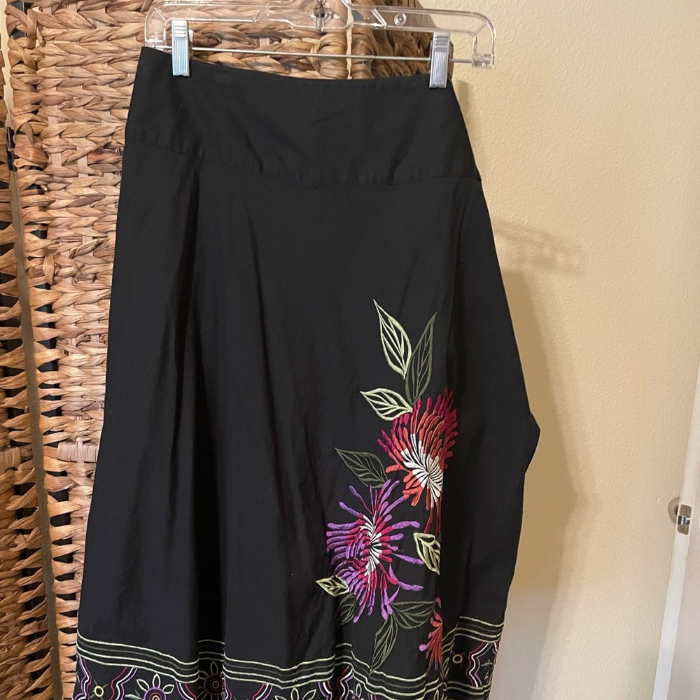 Black floral embroidered skirt size 14
